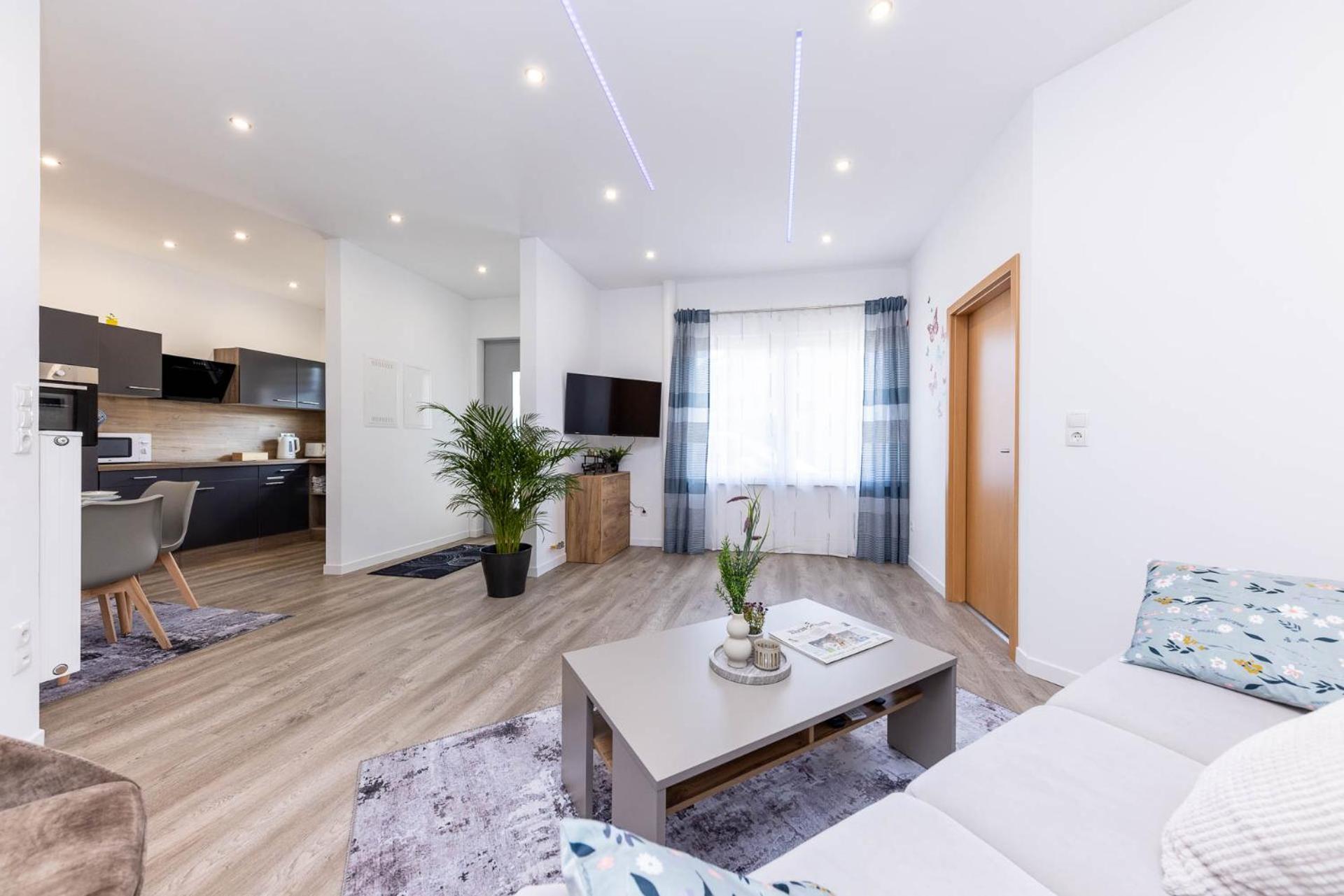 Neu I Ferienwohnung Jasmin Andernach Luaran gambar