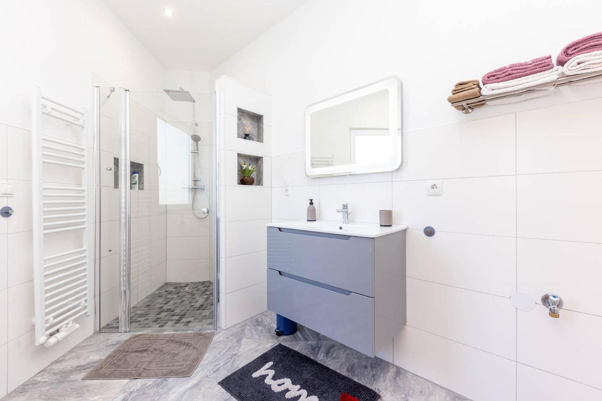 Neu I Ferienwohnung Jasmin Andernach Luaran gambar